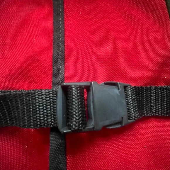 🎀Stylish Red Messenger Bag with Black Trim - Picture 3 of 11